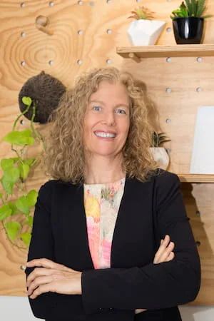 Portrait of Jen from Ready Accounting